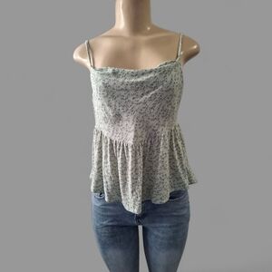 💋American Eagle Outfitters Floral Camisole in Cream and Blue💋